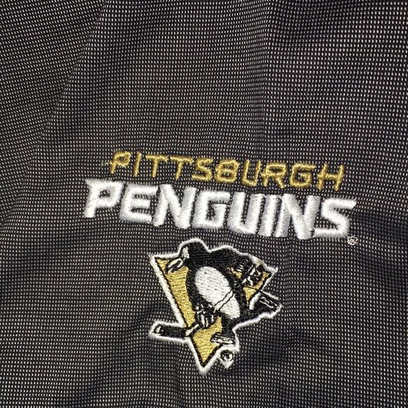 Charcoal Gray Pittsburgh Penguins Console Energy Button Down work shirt L mens - Picture 2 of 4